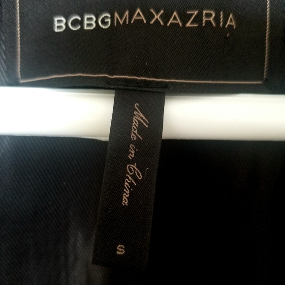 BCBG Statement Cropped Jacket w/ Rabbit Fur - Picture 6 of 7